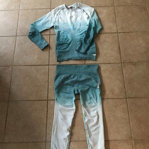 Gym shark outfit size M (DRY)